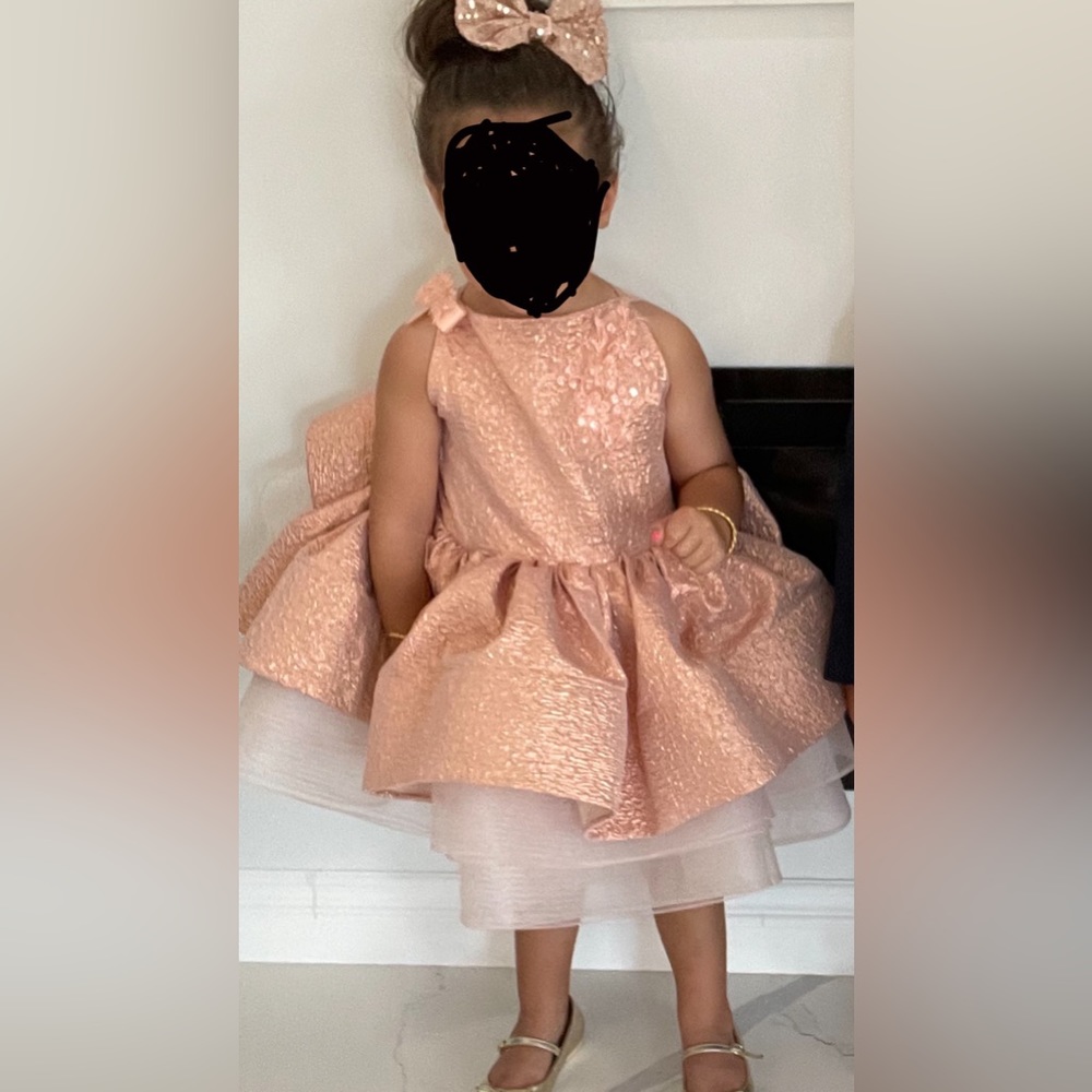 Itty bitty toes rose gold dress size 4T